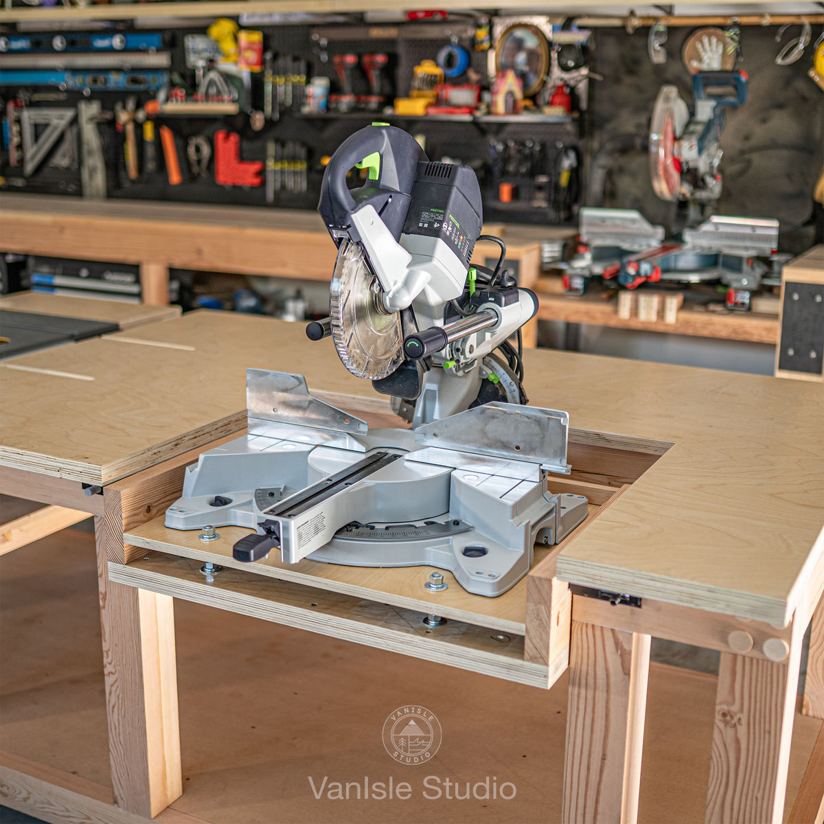 DWS779 & DWS780 Mobile Table Saw & Miter Saw Workbench Plans