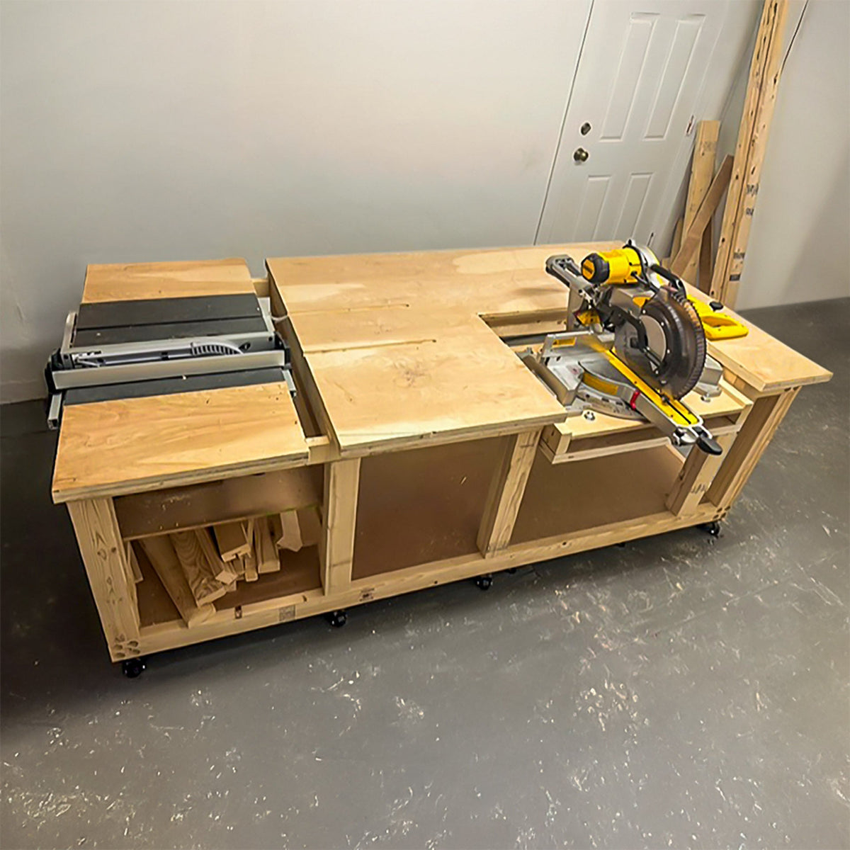 Steve’s Workbench — Massachusetts, USA