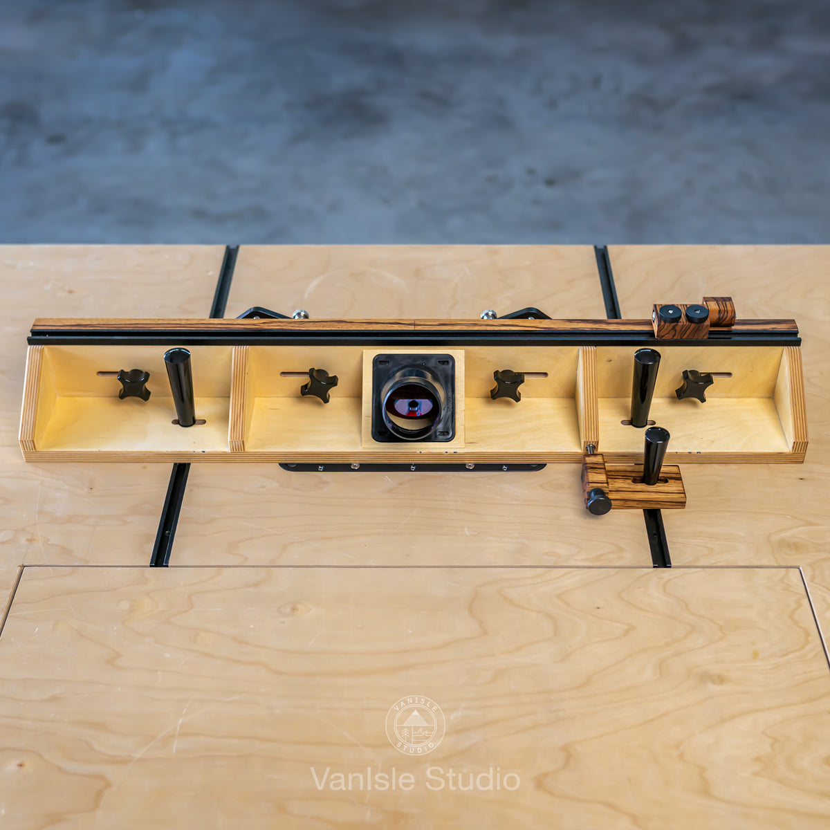 Router Table Fence Plans with Micro Adjust